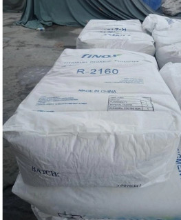 Un buon prezzo. Processo di cloruro Diossido di titanio-assorbimento dell'olio 20-25 g/100 g Materia volatile 0,3-0,5% in linea